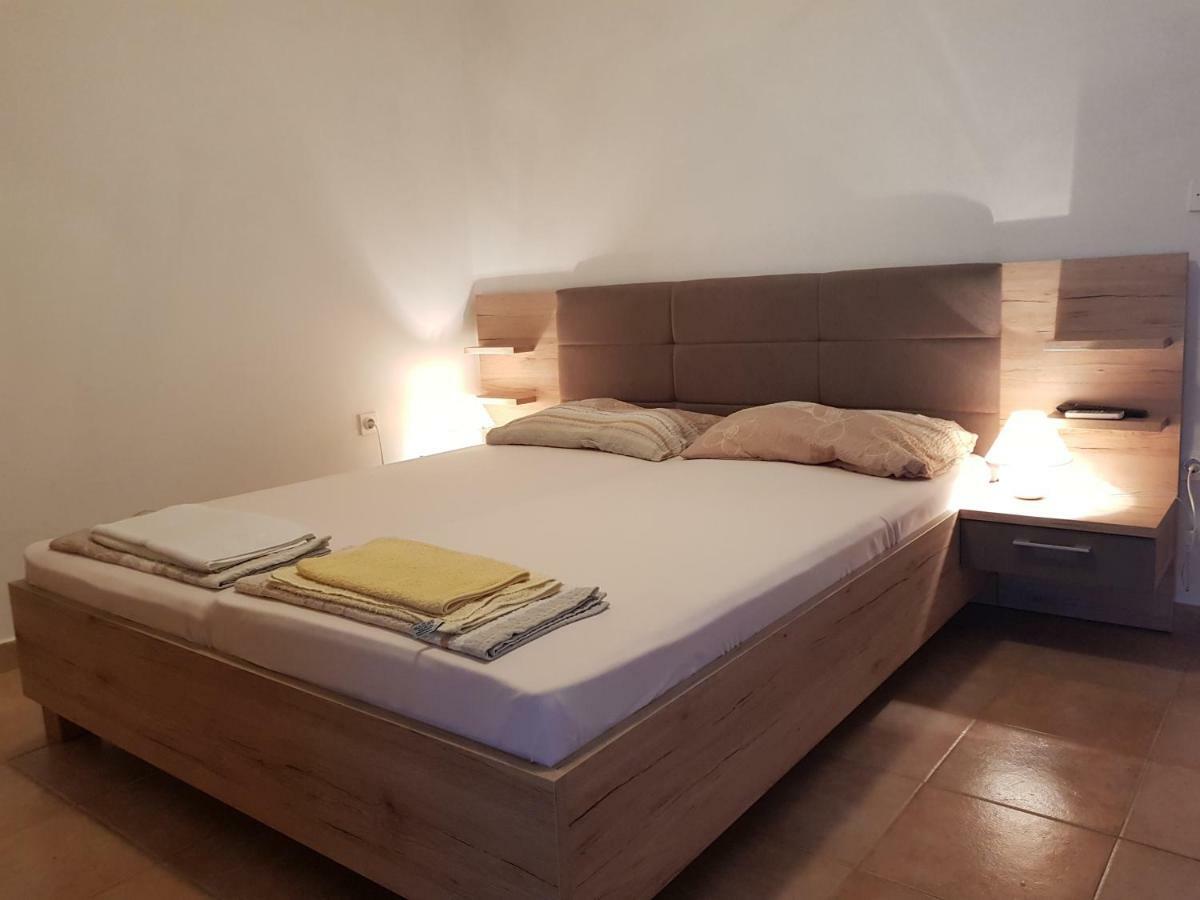 Niko Apartment Stinica
